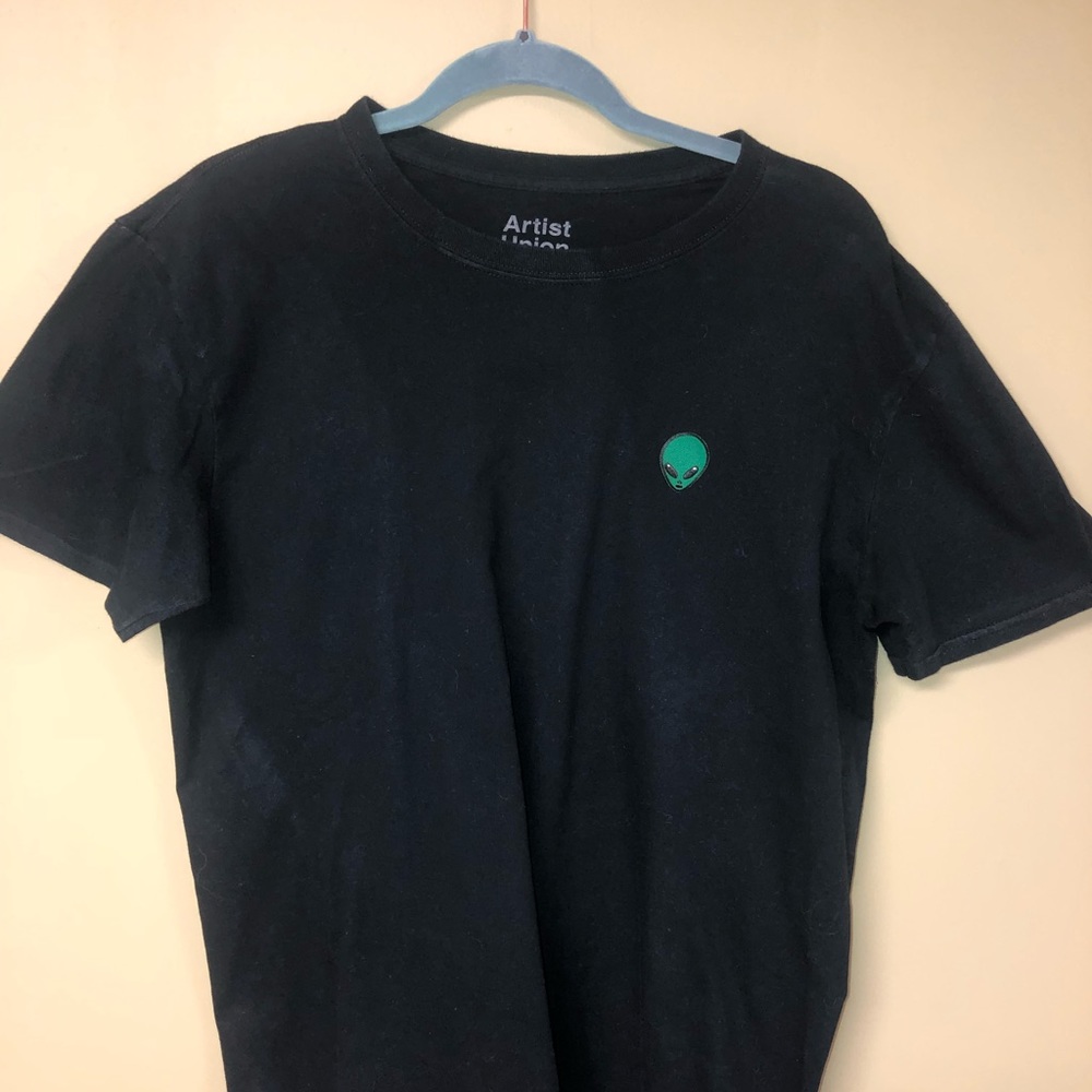 3/$20 Black Alien Artist Union Tee